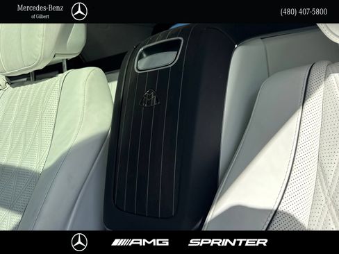 Certified 2026 Mercedes-Benz Maybach GLS 600 4MATIC image 28
