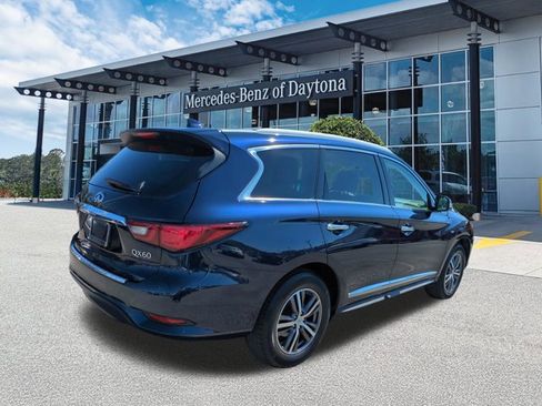 Used 2019 INFINITI QX60 Luxe w/ Essential Package image 4