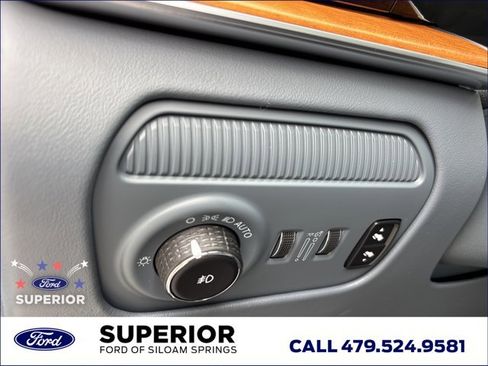 Used 2022 Jeep Grand Wagoneer Series III AWD/4WD image 28