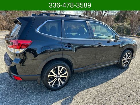 Used 2023 Subaru Forester Limited image 5