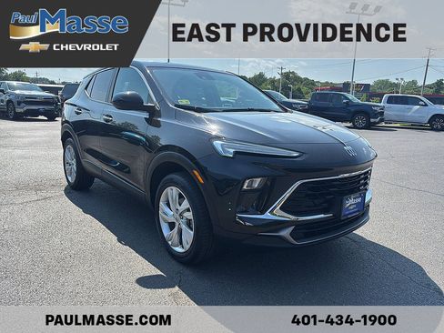 Certified 2024 Buick Encore GX Preferred w/ Comfort Package AWD/4WD image 3