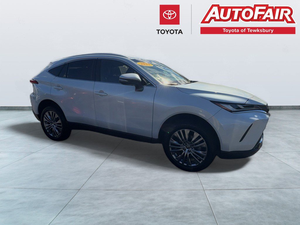 Certified 2023 Toyota Venza XLE AWD/4WD image 1