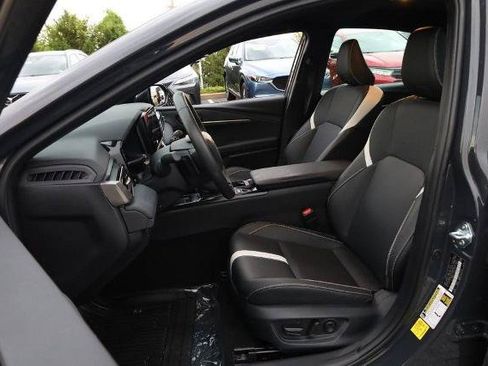 Used 2026 Toyota Camry SE FWD image 8