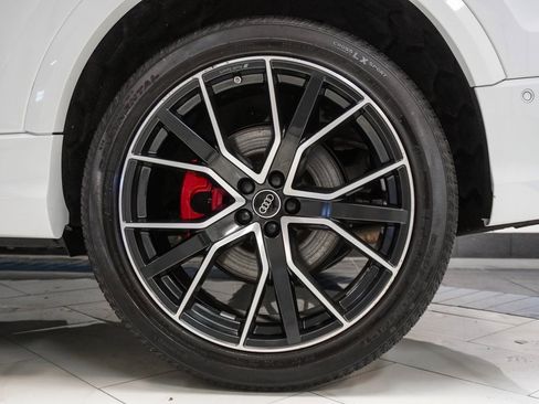 Used 2023 Audi Q8 Premium Plus w/ Premium Plus Package image 10