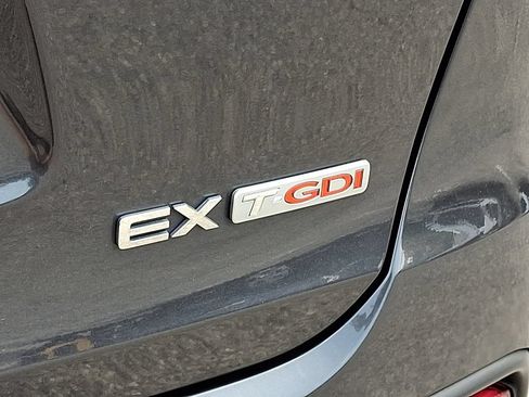Used 2018 Kia Sorento EX AWD/4WD image 29