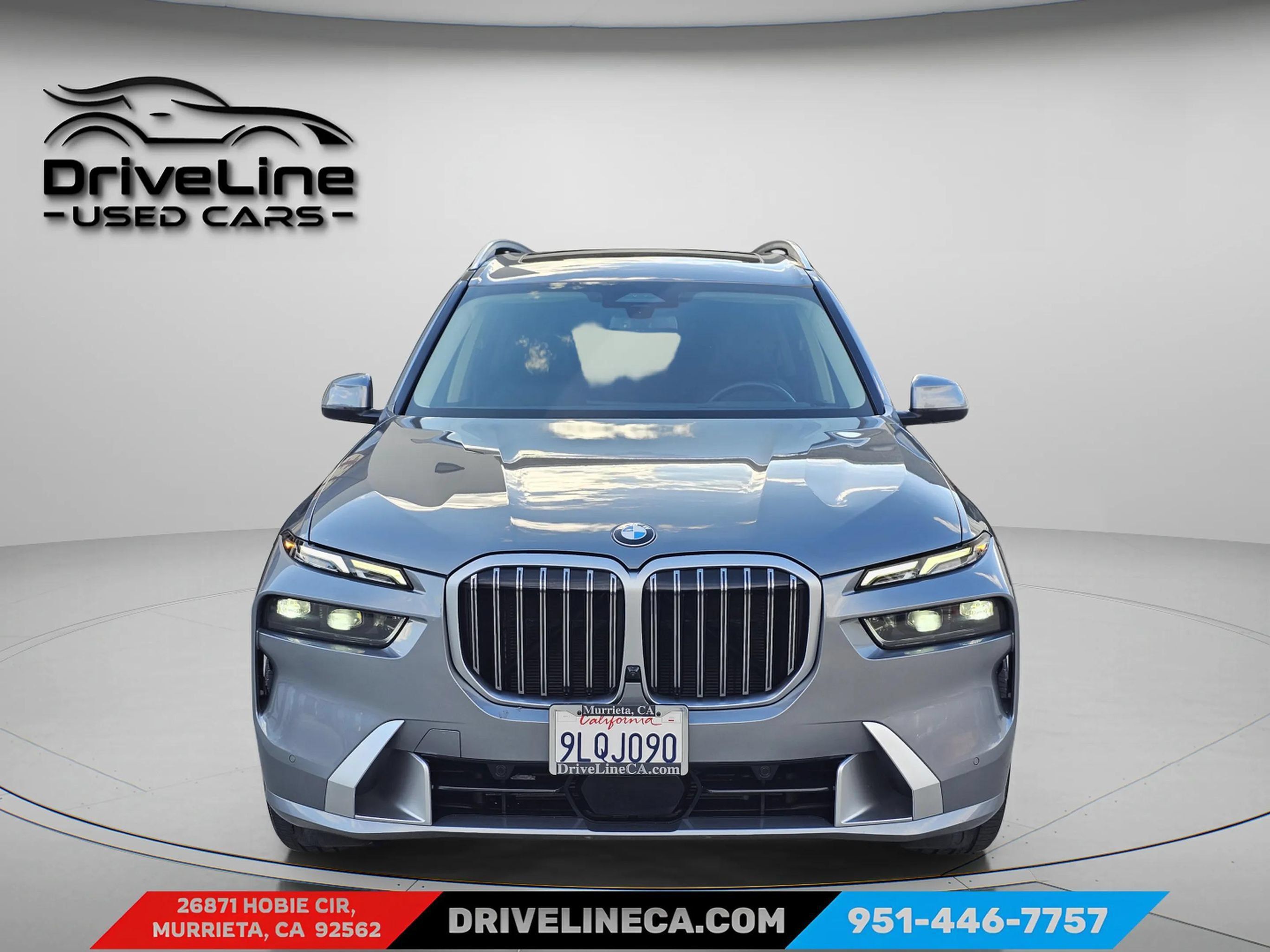 Used 2025 BMW X7 xDrive40i AWD/4WD image 2