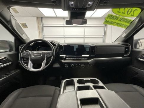 Used 2022 GMC Sierra 1500 Elevation image 4