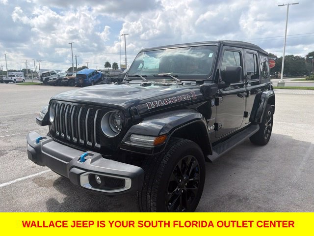 Used 2023 Jeep Wrangler Unlimited Sahara AWD/4WD image 1