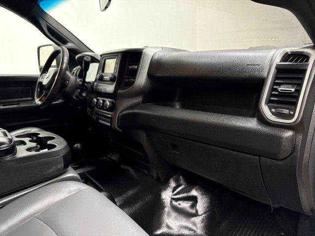 Used 2024 RAM 2500 Tradesman w/ Chrome Appearance Group AWD/4WD image 27