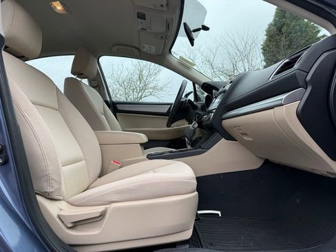 Used 2017 Subaru Legacy 2.5i w/ Alloy Wheel Package image 19