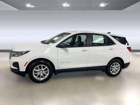 Certified 2023 Chevrolet Equinox LS w/ LPO, Floor Liner Package image 2