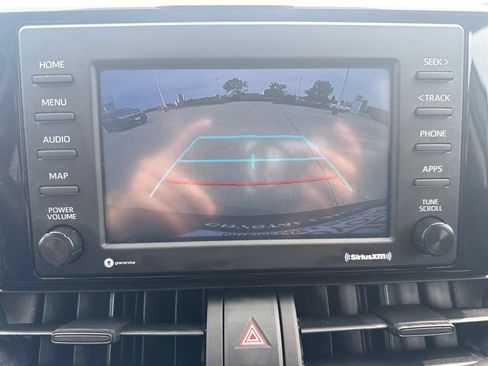 Certified 2022 Toyota RAV4 LE AWD/4WD image 15