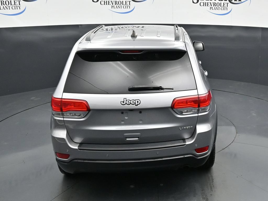 Used 2018 Jeep Grand Cherokee Laredo RWD image 23