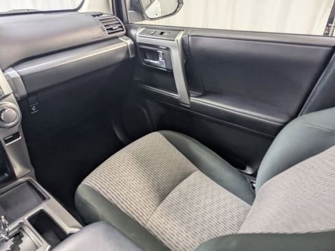 Used 2022 Toyota 4Runner SR5 image 8