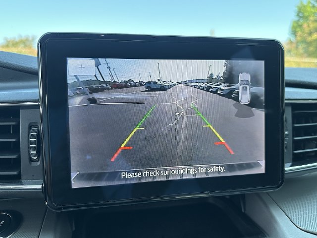 Used 2022 Ford Explorer XLT w/ Equipment Group 202A RWD image 33