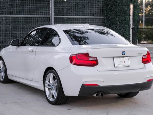 Used 2016 BMW 228i Coupe image 9