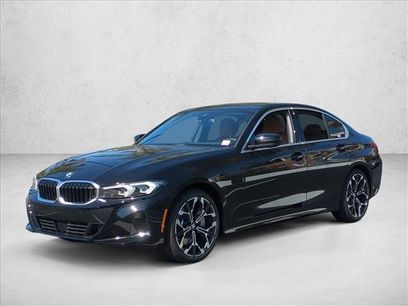 New 2026 BMW 330i Sedan w/ Premium Package