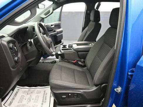 Used 2022 Chevrolet Silverado 1500 Custom w/ LPO, Dark Essentials Package AWD/4WD image 11