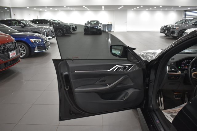 Used 2022 BMW M440i xDrive Gran Coupe w/ Premium Package AWD/4WD image 9