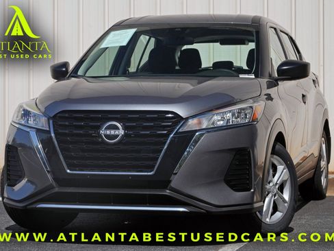 Used 2024 Nissan Kicks S FWD image 1