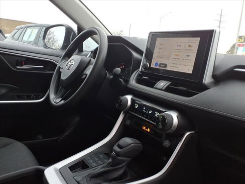 Used 2023 Toyota RAV4 XLE image 27