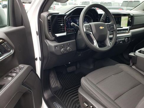 New 2026 Chevrolet Silverado 1500 LT AWD/4WD image 6