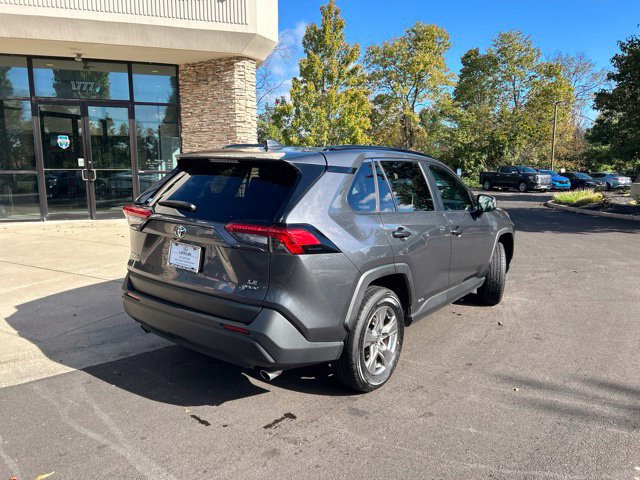 Used 2017 Toyota Highlander Limited w/ Protection Package #3 AWD/4WD image 7