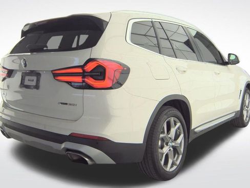 Used 2023 BMW X3 xDrive30i w/ Premium Package image 4