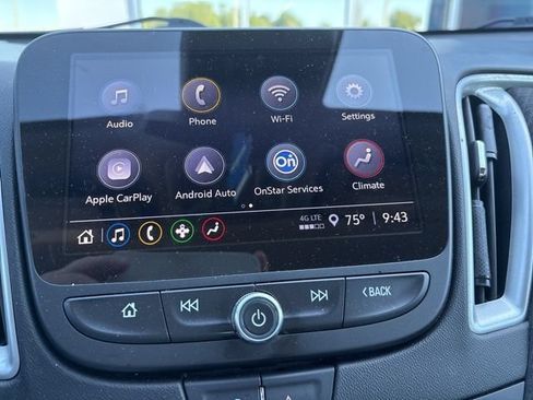 Used 2022 Chevrolet Malibu LT FWD image 8