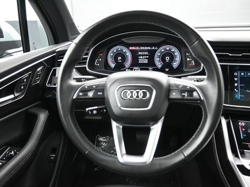 Used 2025 Audi Q7 3.0T Premium Plus AWD/4WD image 34