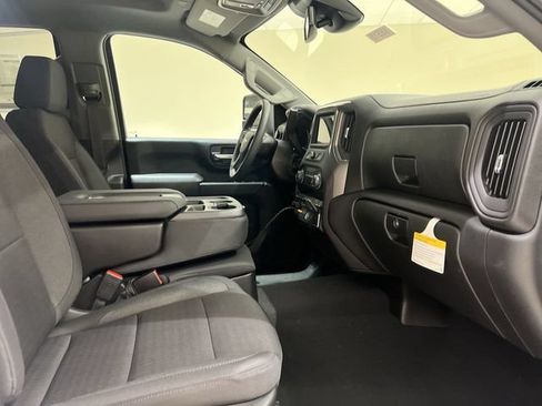 New 2026 Chevrolet Silverado 2500 Custom w/ Custom Value Package AWD/4WD image 24