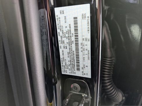 New 2025 Ford F150 Lariat w/ Equipment Group 501A Mid image 19