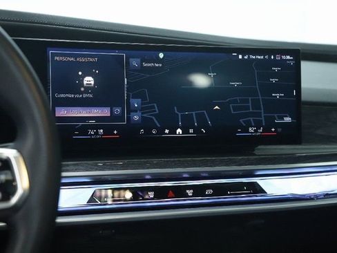 Certified 2025 BMW i7 xDrive60 image 27