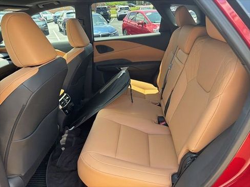 Used 2025 Lexus RX 350 Premium w/ Convenience Package AWD/4WD image 17