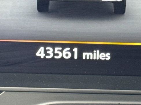 Used 2024 INFINITI QX60 Luxe image 41