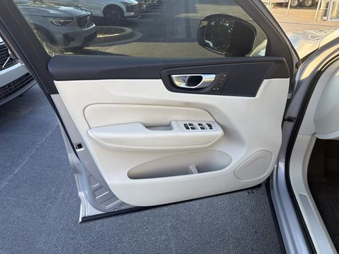 Used 2024 Volvo XC60 B5 Plus w/ Protection Package Premier AWD/4WD image 14
