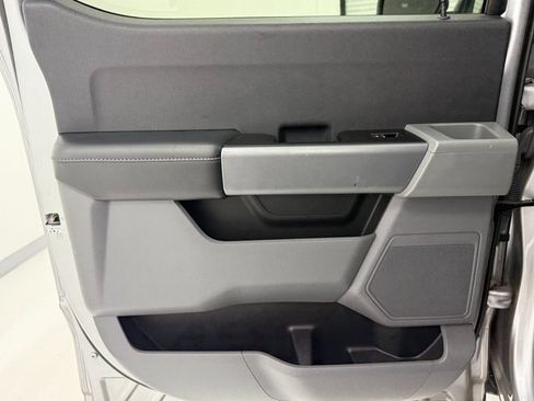 Used 2022 Ford F150 XLT image 35
