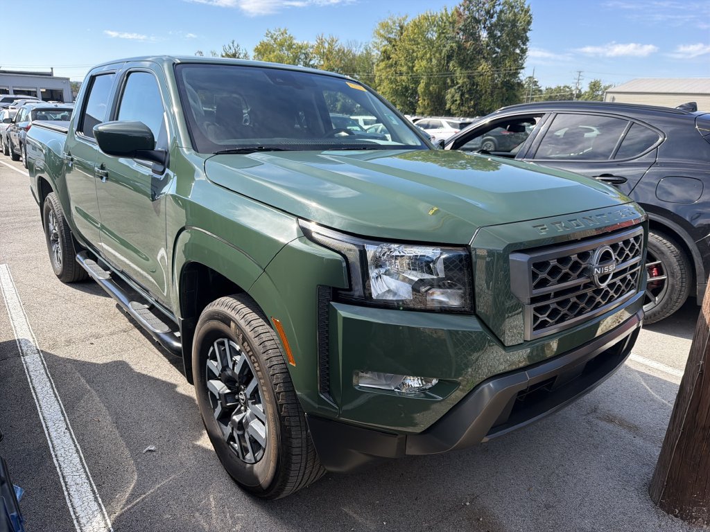 Used 2022 Nissan Frontier SV RWD image 1