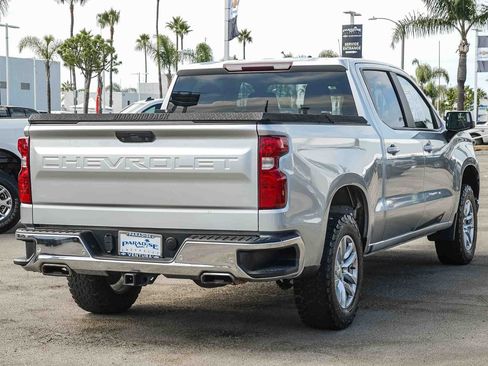 Used 2021 Chevrolet Silverado 1500 LT w/ Z71 Off-Road Package AWD/4WD image 4