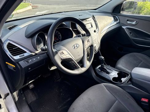 Used 2014 Hyundai Santa Fe Sport FWD image 8