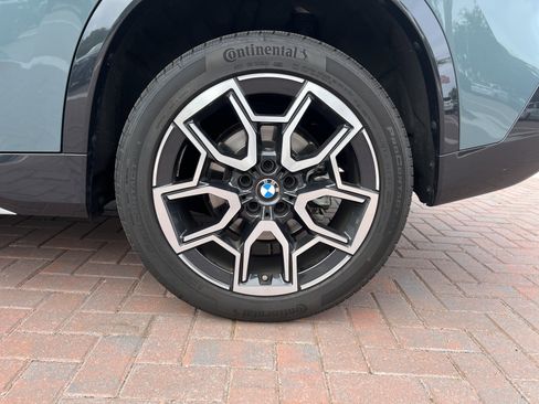 Used 2025 BMW X1 xDrive28i AWD/4WD image 13