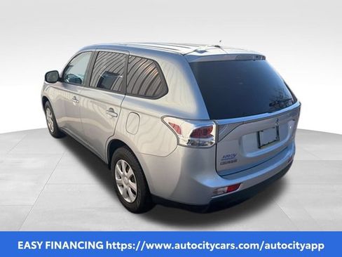 Used 2014 Mitsubishi Outlander ES FWD image 6