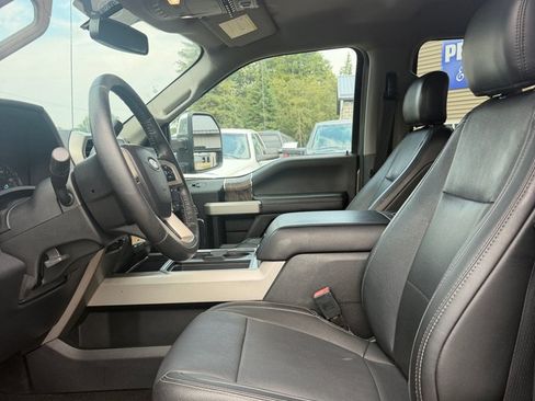 Used 2019 Ford F250 Lariat w/ Chrome Package AWD/4WD image 19