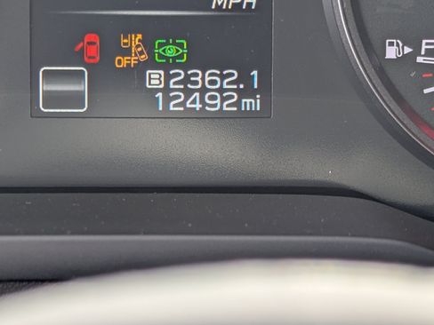 Used 2025 Subaru WRX Limited AWD/4WD image 2