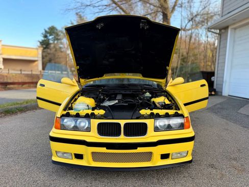 Used 1995 BMW M3 Coupe RWD image 89
