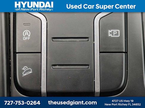 Used 2023 Kia Sorento LX FWD image 29