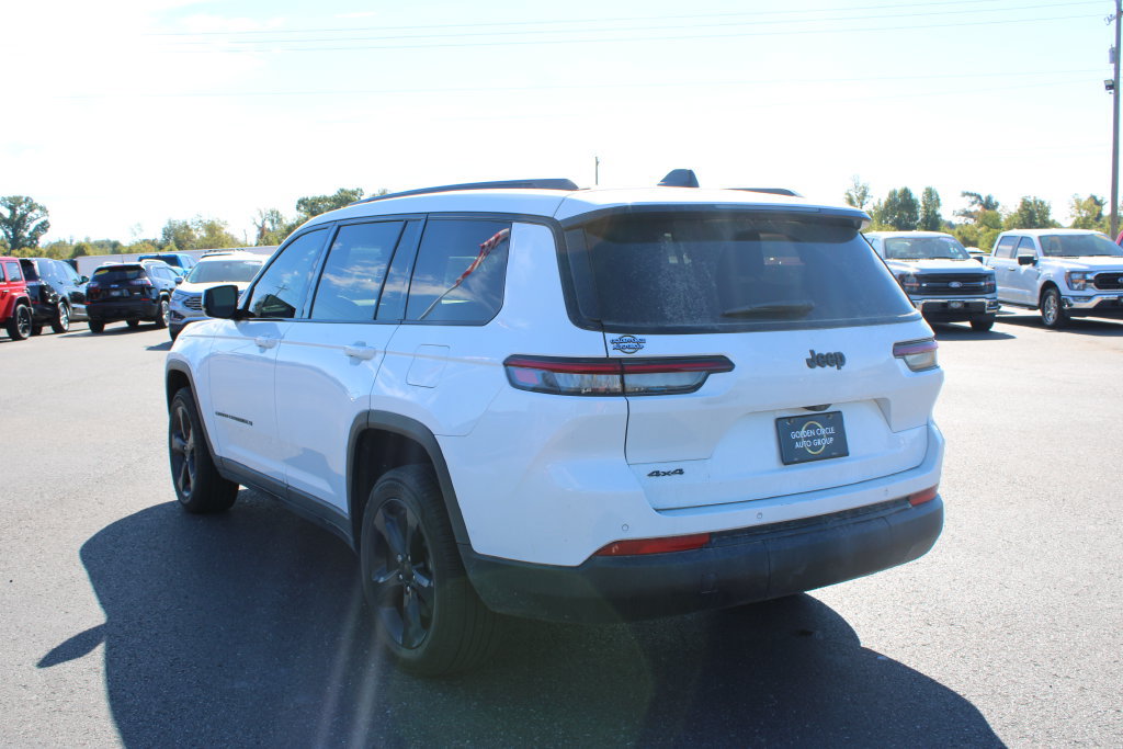 Used 2024 Jeep Grand Cherokee L Altitude AWD/4WD image 7