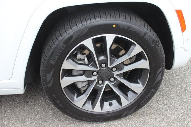 Used 2023 Jeep Grand Cherokee L Overland AWD/4WD image 42