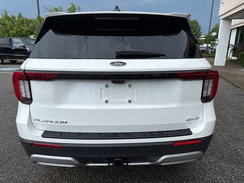 Used 2026 Ford Explorer Platinum w/ LUX Leather Package AWD/4WD image 13
