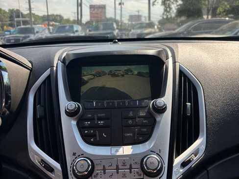 Used 2017 GMC Terrain SLT FWD image 12